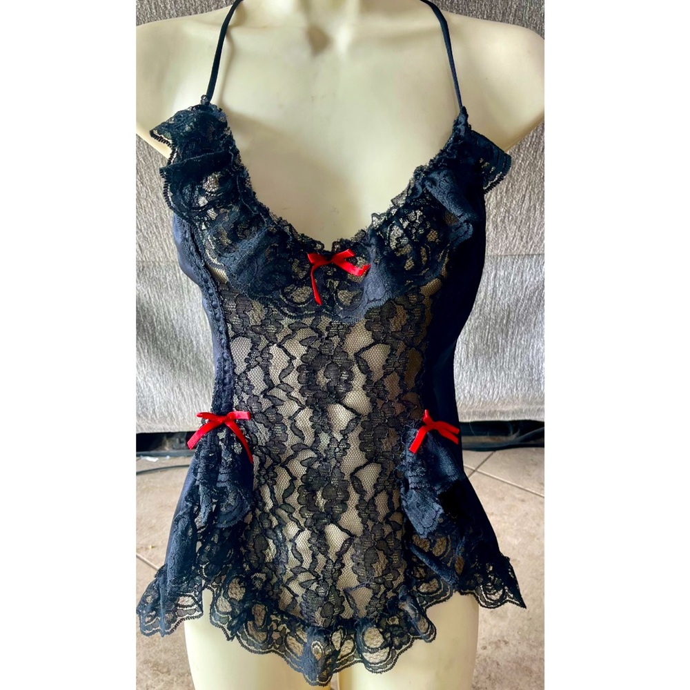 Vintage 80’s Black & Red Ruffle Lace Cami Chemise XS